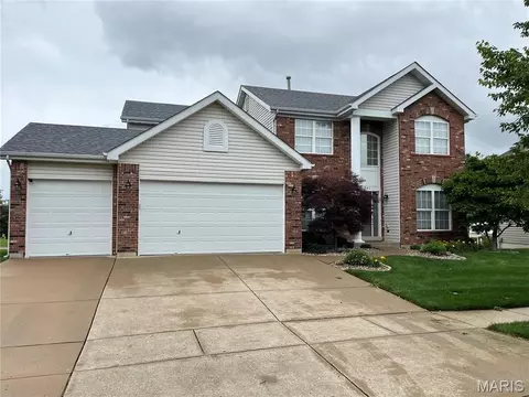 241 Fairway Green Dr, O'fallon, MO 63368