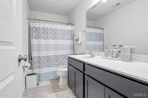 Bath - 105 Windfall Way, Eureka, MO 63025 photo 2 of 5