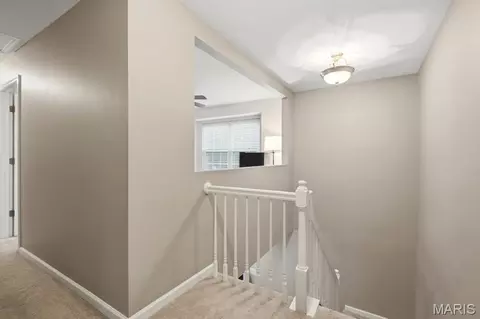 Entry Way - 20 Greystoke Ct, Ballwin, MO 63021 photo 3 of 3