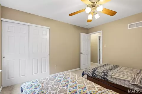 Bedroom - 20 Greystoke Ct, Ballwin, MO 63021 photo 6 of 8