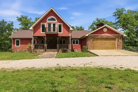 18418 Circle B Rd, Eminence, MO 65466