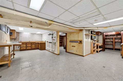 Other - 908 Devonshire Ln, Saint Charles, MO 63301 photo 4 of 10