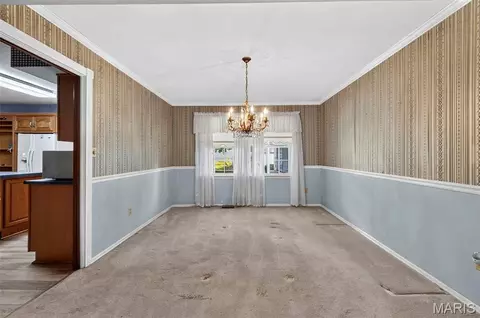 Other - 908 Devonshire Ln, Saint Charles, MO 63301 photo 2 of 10