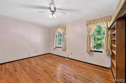 Bedroom - 908 Devonshire Ln, Saint Charles, MO 63301 photo 1 of 8
