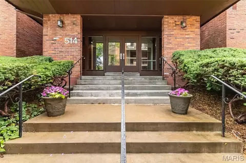514 Coeur De Royale Dr #308, Saint Louis, MO 63141
