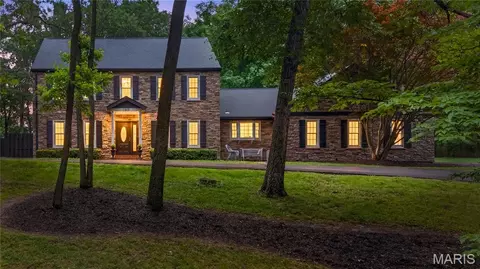 1812 Oak Tree Ridge Rd, Wildwood, MO 63005