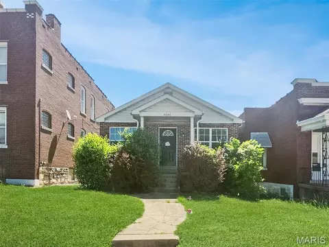 4646 S Grand Blvd, Saint Louis, MO 63111