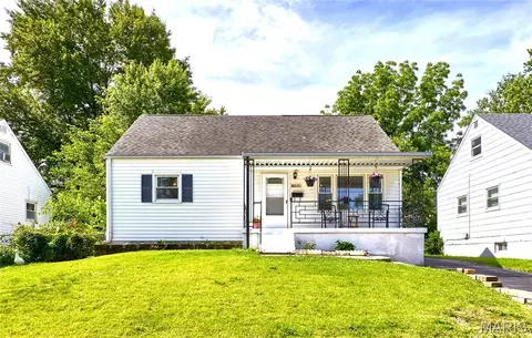 10220 Baltimore Ave, Saint Ann, MO 63074