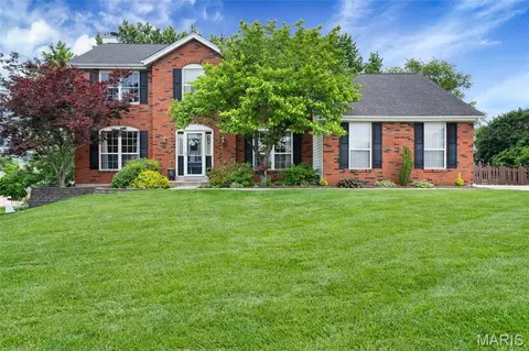 6 W Timothy Ln, Saint Charles, MO 63303