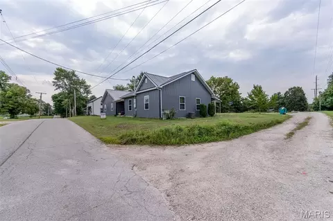 Other - 508 E 5th St, Belle, MO 65013 photo 1 of 17