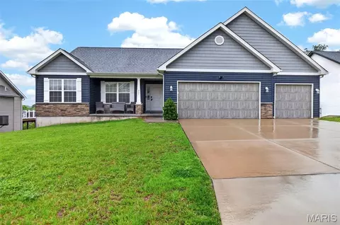 245 Auburn Ridge Dr, Troy, MO 63379