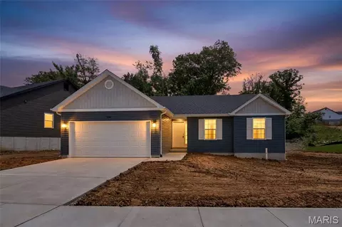 840 Dogwood Way, Hillsboro, MO 63050