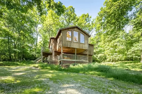 1618 Navajo Trl, Robertsville, MO 63072