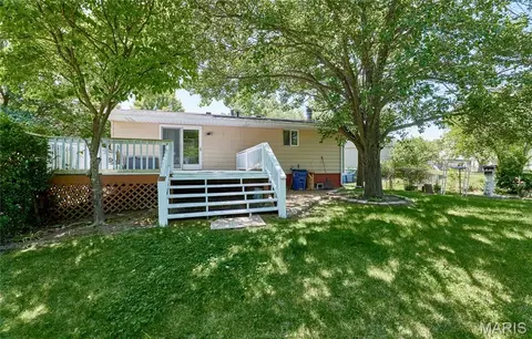 Exterior - Undisclosed, Ballwin, MO 63011 photo 1 of 5