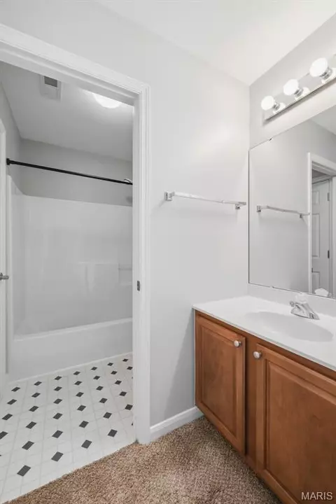 Bath - 7 Shetland Ct, O'fallon, MO 63368 photo 9 of 9