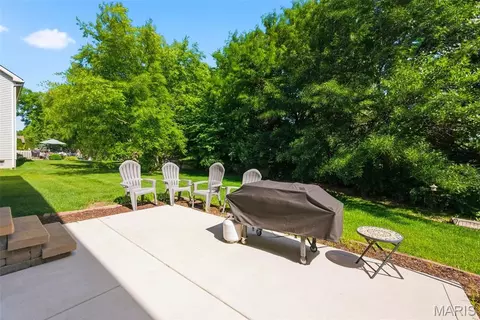 Exterior - 7 Shetland Ct, O'fallon, MO 63368 photo 4 of 11