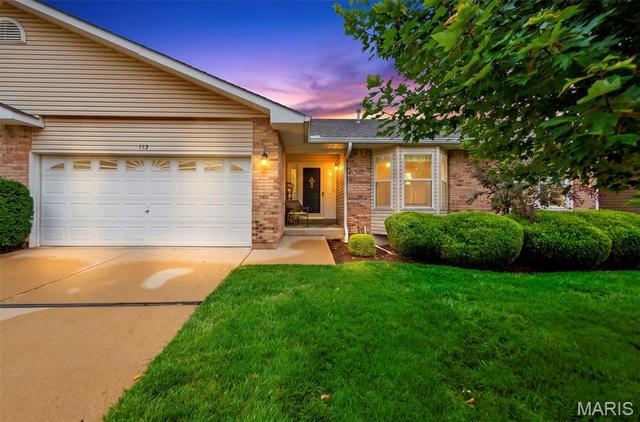 183 Southern Oaks Ct #11B, Saint Charles, MO 63303