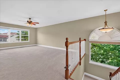Living - 42 Scarlet Meadows Ct, O'fallon, MO 63366 photo 9 of 12