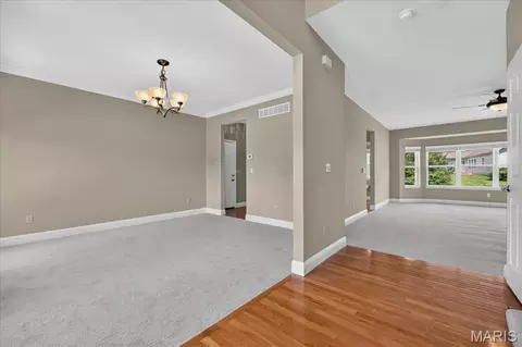 Living - 42 Scarlet Meadows Ct, O'fallon, MO 63366 photo 7 of 12