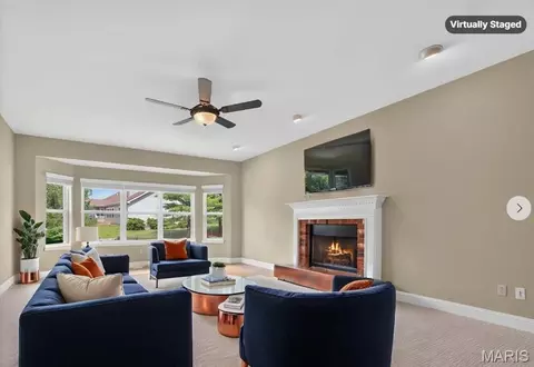Living - 42 Scarlet Meadows Ct, O'fallon, MO 63366 photo 5 of 12