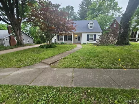 326 Tiffin Ave, Saint Louis, MO 63135