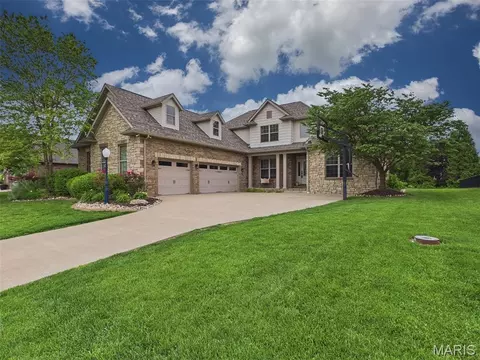 3312 Hershiser Ct, Edwardsville, IL 62025