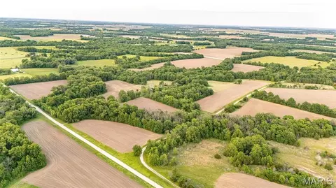 5016 Audrain Road 433, Mexico, MO 65265