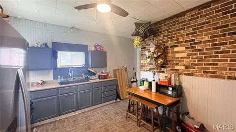 Other - 1025 E 7th St, Alton, IL 62002 photo 4 of 5
