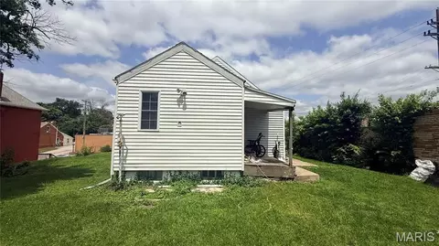 Other - 1025 E 7th St, Alton, IL 62002 photo 2 of 5