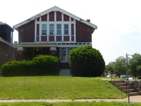 4502 Harris Ave, Saint Louis, MO 63115