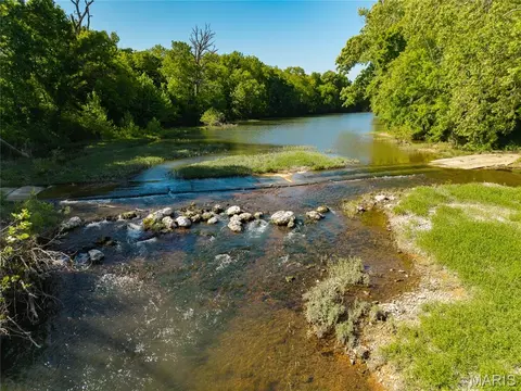 000 State Hwy 38, Hartville, MO 65667