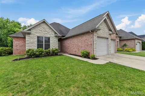 2953 Beaver Creek Dr, Cape Girardeau, MO 63701