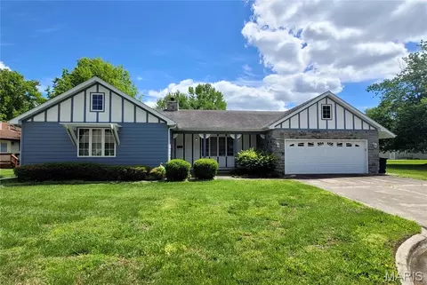509 Willow Pl, Salem, IL 62881