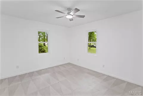Bedroom - 411 E Roosevelt Dr, Moro, IL 62067 photo 9 of 12
