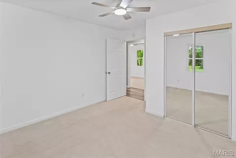 Bedroom - 411 E Roosevelt Dr, Moro, IL 62067 photo 4 of 12