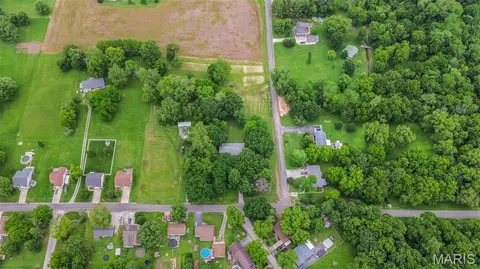 View/Area - 411 E Roosevelt Dr, Moro, IL 62067 photo 7 of 7