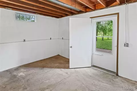 Other - 411 E Roosevelt Dr, Moro, IL 62067 photo 10 of 15