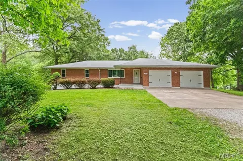 Other - 411 E Roosevelt Dr, Moro, IL 62067 photo 1 of 15