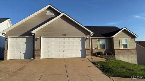 6440 Glenstone Dr, Imperial, MO 63052