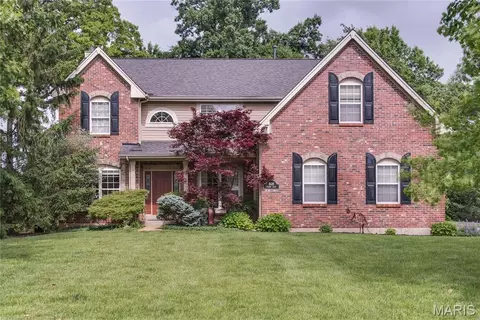 808 Payson Dr, Olivette, MO 63132