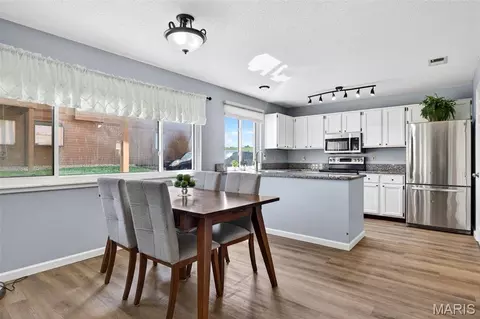Dining - 208 Kipling Way, Weldon Spring, MO 63304 photo 1 of 3