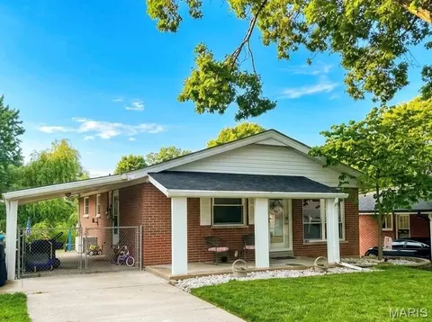 8537 Vasel Ave, Saint Louis, MO 63123