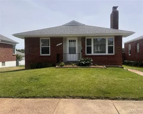 5414 Lindenwood Ave, Saint Louis, MO 63109
