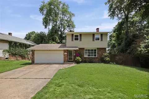 219 Patterson Pl, Alton, IL 62002