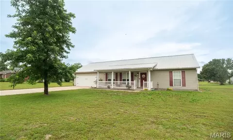 304 Bohannon St, Sikeston, MO 63801
