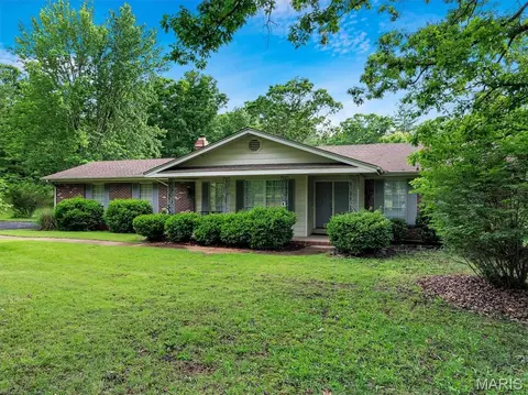 Exterior - 43 E Nottingham Cir, Sullivan, MO 63080 photo 5 of 24