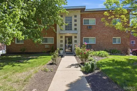 2000-2004 Bellevue Ave, Maplewood, MO 63143