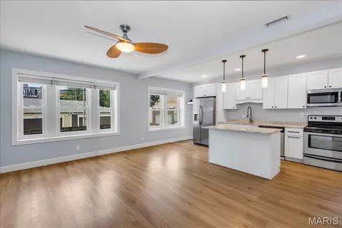 4228 Mcpherson Ave #114, Saint Louis, MO 63108