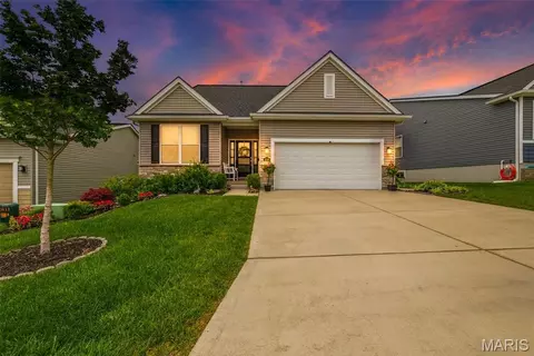 2059 Henley Woods Dr, Arnold, MO 63010