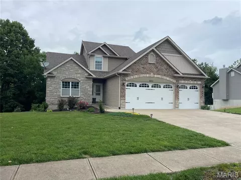 6811 Silverstone Ct, Byrnes Mill, MO 63051